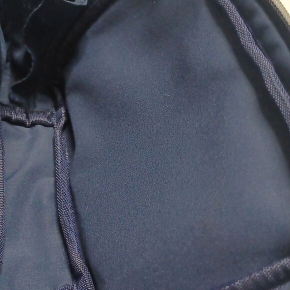 GRAFF KOREAN AIR FIRST CLASS POUCH - Picture 7 of 9